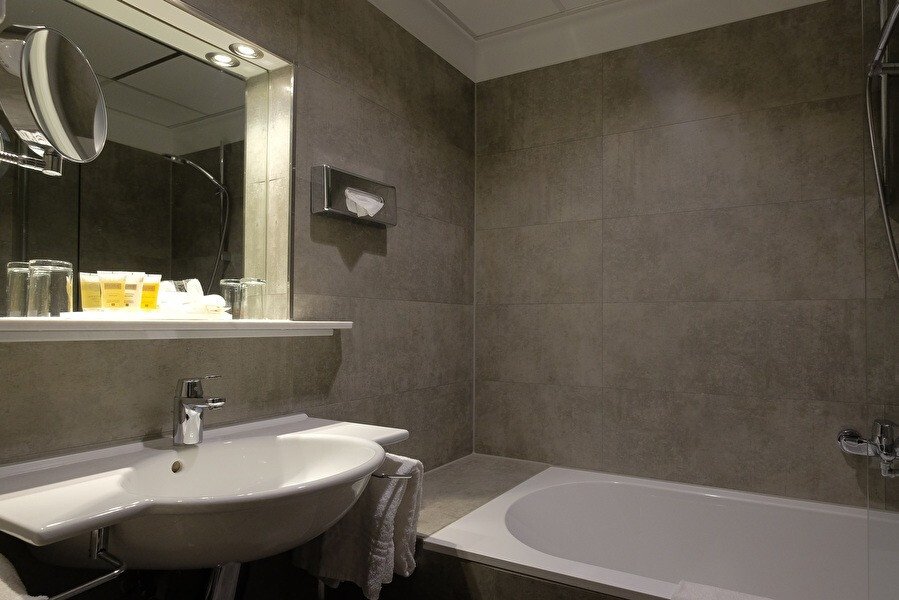 apollofirst bathroom